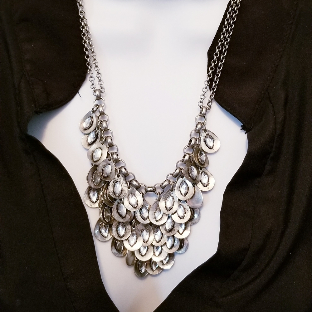 Premier Designs Crystal Falls 16-20" necklace